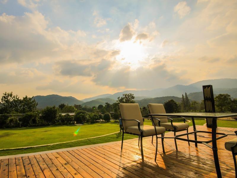 Ashcarya Boutique Resort Ban Bo  Buitenkant foto