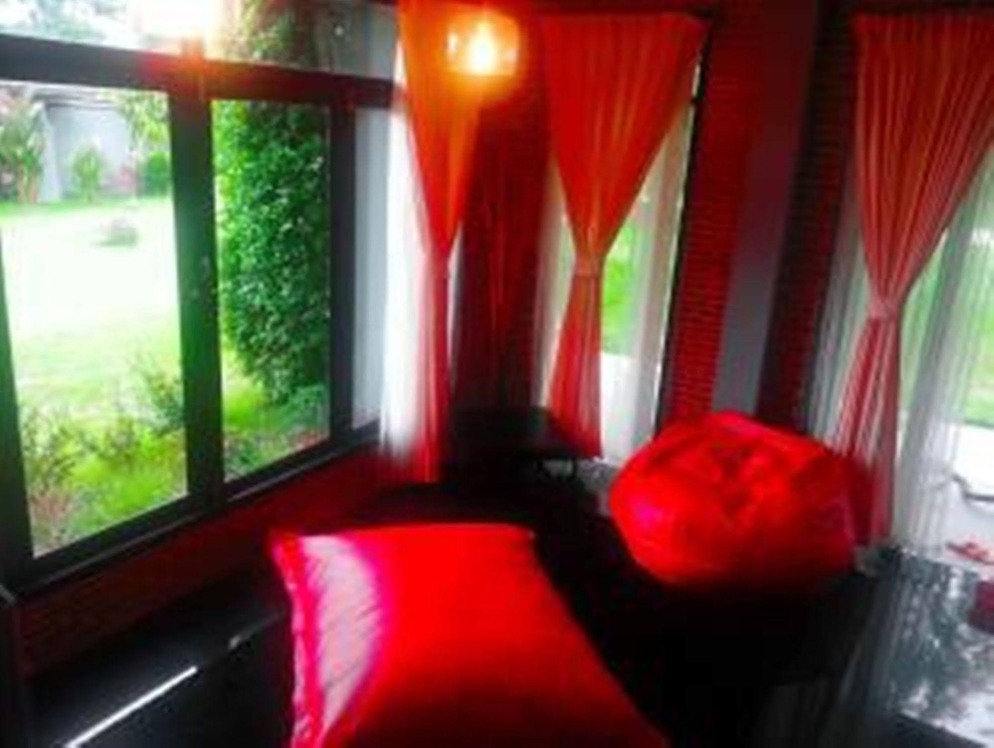 Ashcarya Boutique Resort Ban Bo  Buitenkant foto